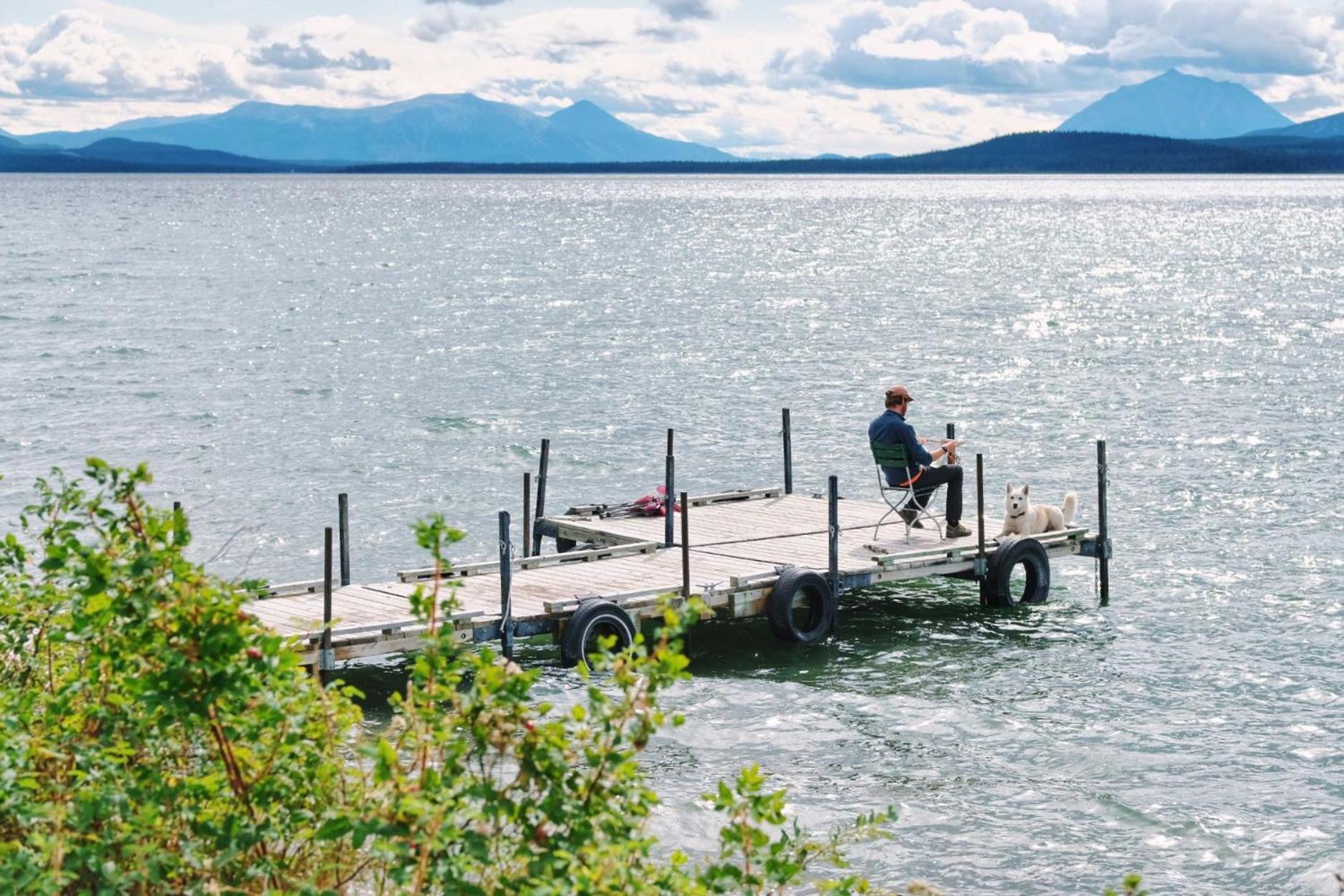 Little Atlin Lodge Tagish Екстериор снимка