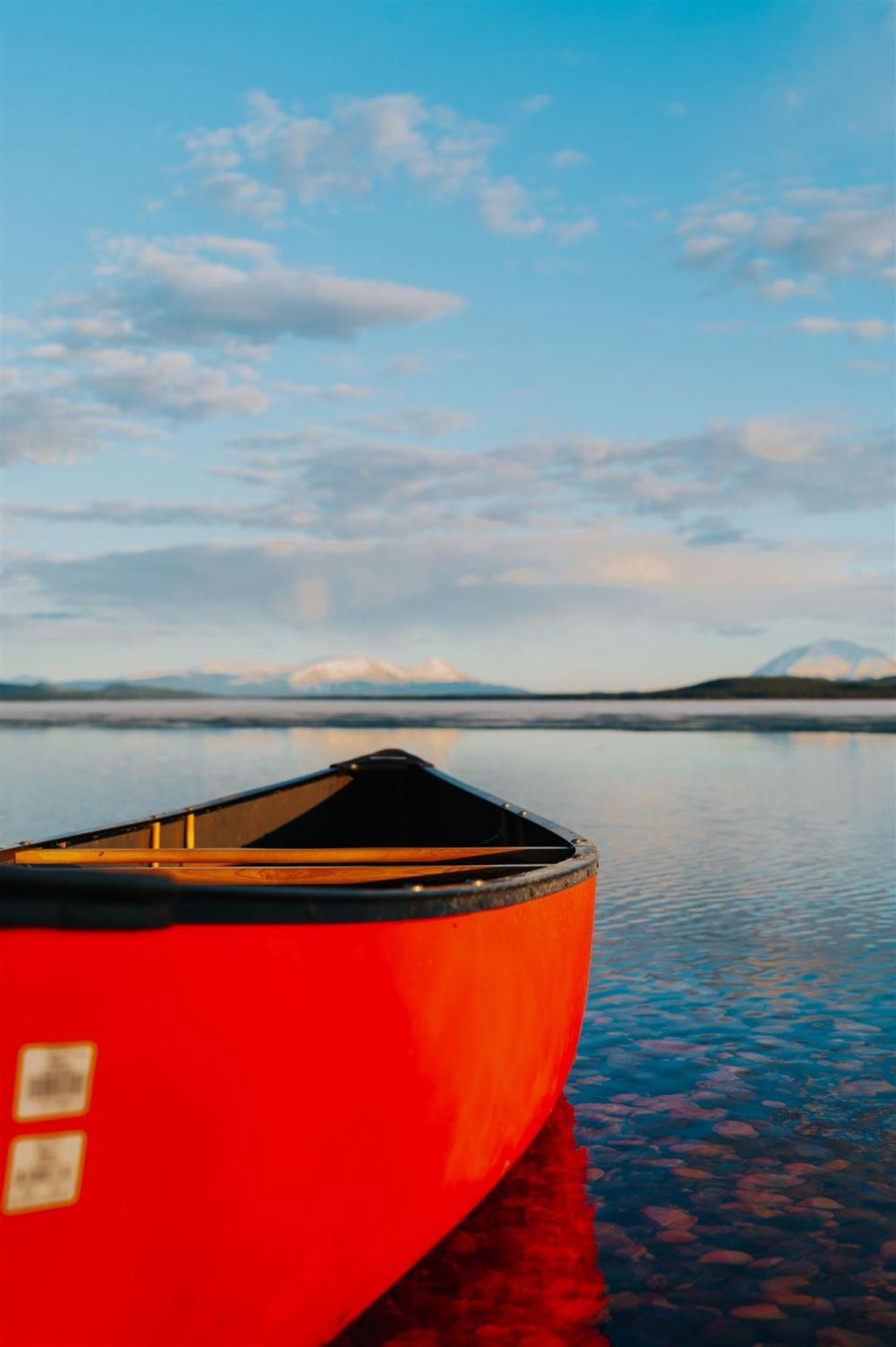 Little Atlin Lodge Tagish Екстериор снимка