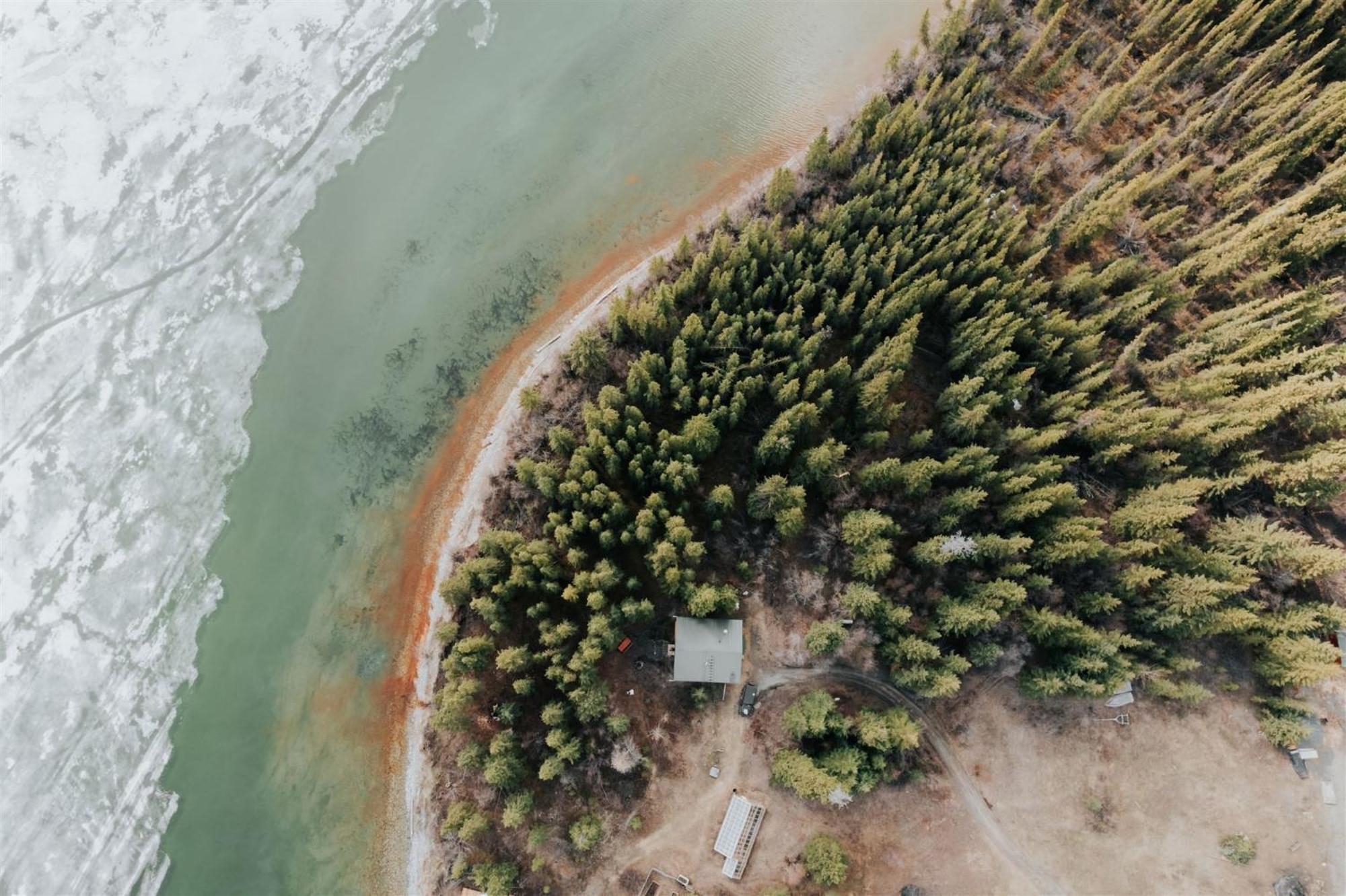 Little Atlin Lodge Tagish Екстериор снимка